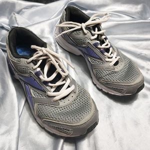 REEBOK grey purple running shoes Southrange SZ 7.5